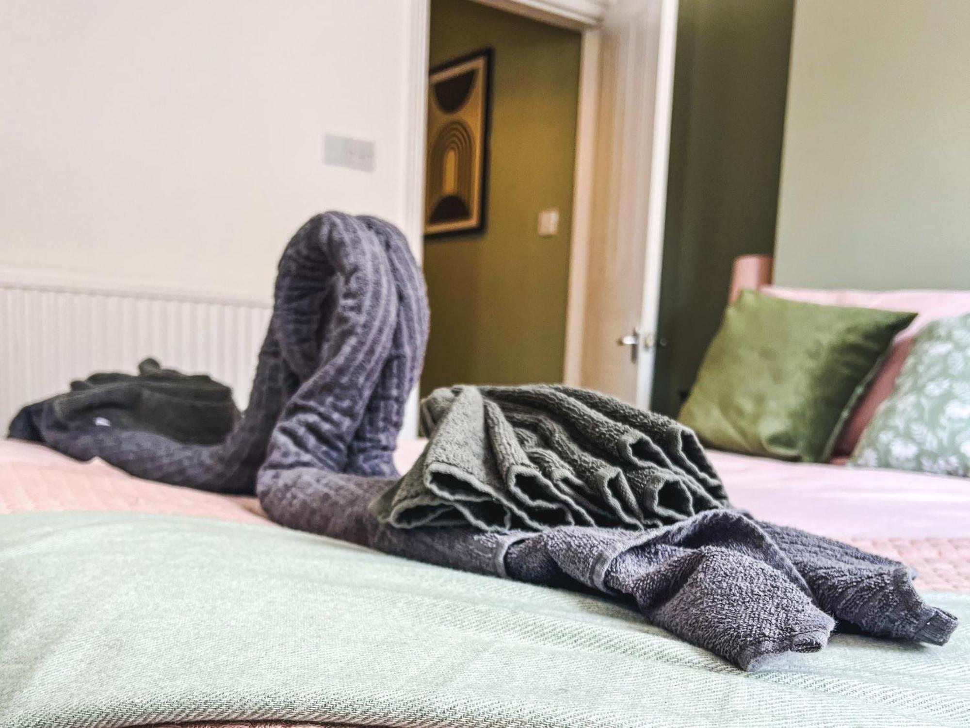 Cecil House - Stylish 2-Bed, Sleeps 5 Guests, Free Parking, Close To Cathedral, Bars & Restaurants لينكولن المظهر الخارجي الصورة